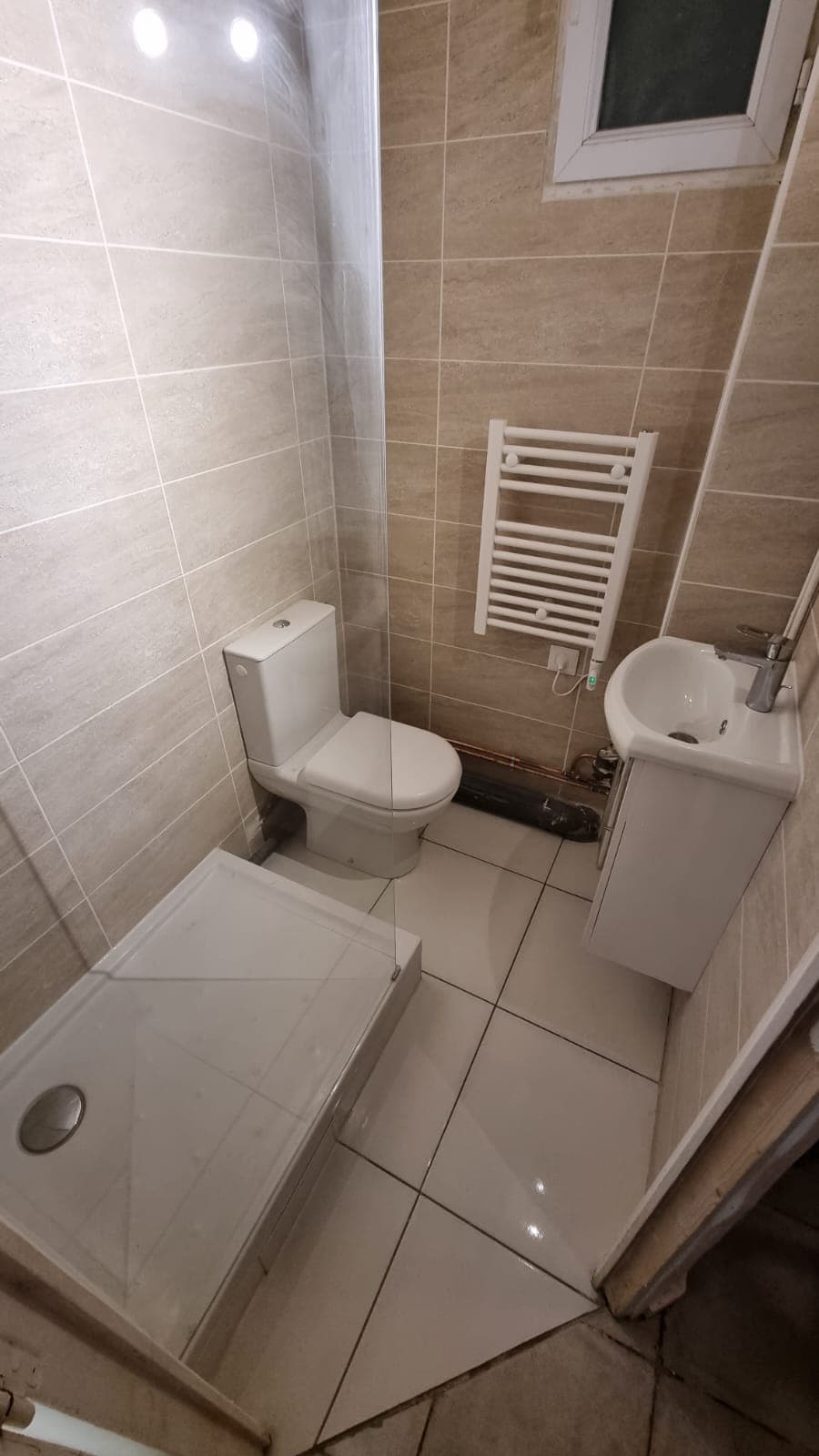 Renovation complete et aménagement d'une salle d’eau - Image 3